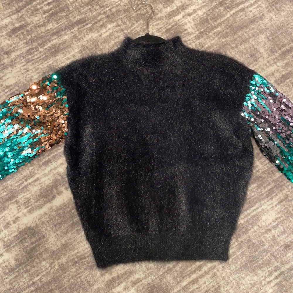 Cool and trendy sweater